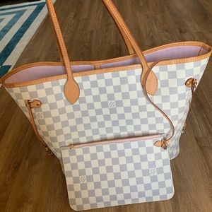 Louis Vuitton Neverfull MM
